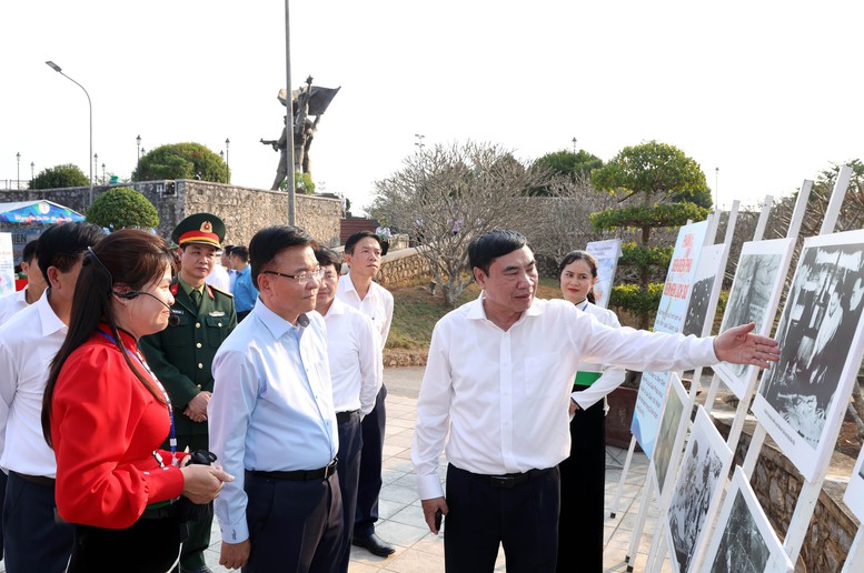 Phó Thủ tướng Lê Thành Long: Nâng tầm thương hiệu để Lễ hội Hoa Ban thực sự cuốn hút, trở thành điểm đến hấp dẫn- Ảnh 7.