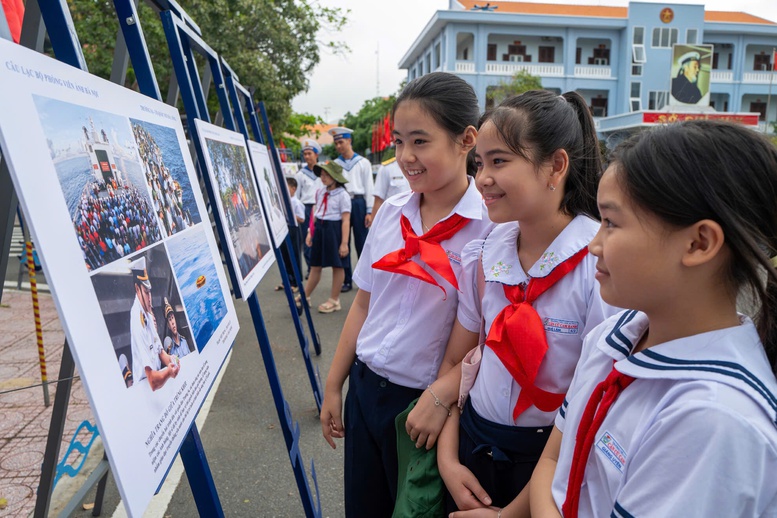 Lần đầu tiên công bố nhiều tài liệu về Hoàng Sa, Trường Sa trong Phông lưu trữ Quốc gia Việt Nam- Ảnh 3.