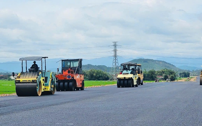 Bình Định: Tập trung thi công, bảo đảm tiến độ tuyến cao tốc Bắc-Nam