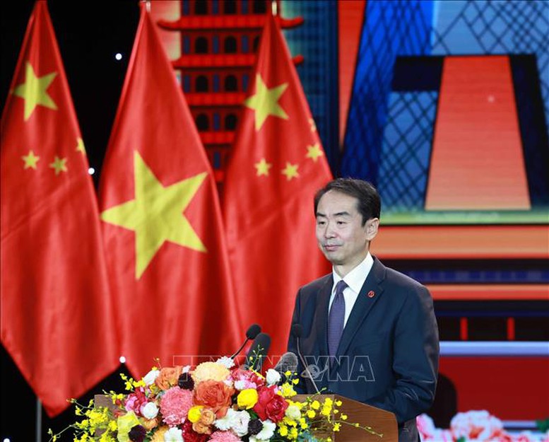 Thế hệ trẻ là lực lượng nòng cốt đưa quan hệ Việt-Trung phát triển tốt đẹp, hiệu quả, bền vững lâu dài- Ảnh 3. Thế hệ trẻ là lực lượng nòng cốt đưa quan hệ Việt-Trung phát triển tốt đẹp, hiệu quả, bền vững lâu dài- Ảnh 3.