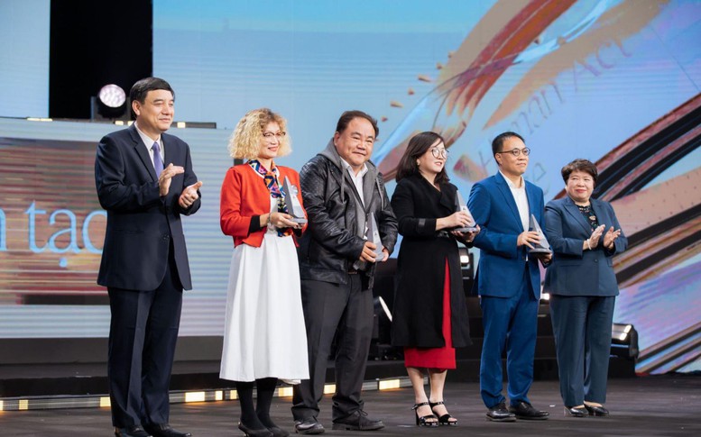 Unilever Việt Nam vinh dự nhận giải thưởng Human Act Prize