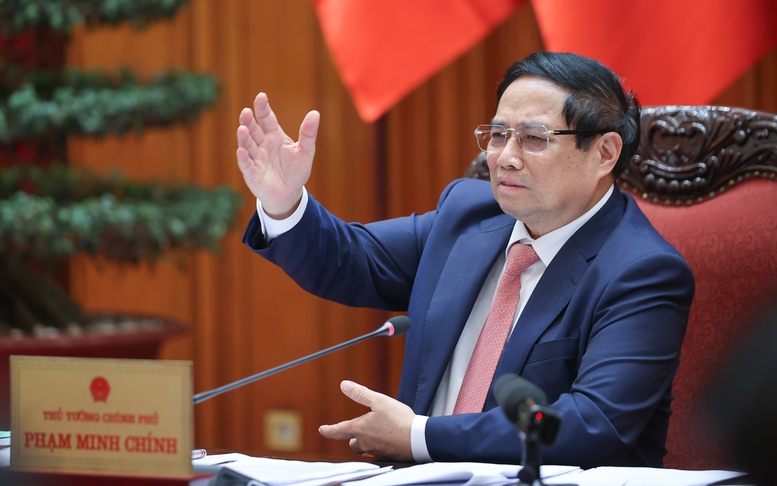 Thủ tướng: Đưa thêm 1.000 bác sĩ về cơ sở ngay trong năm nay