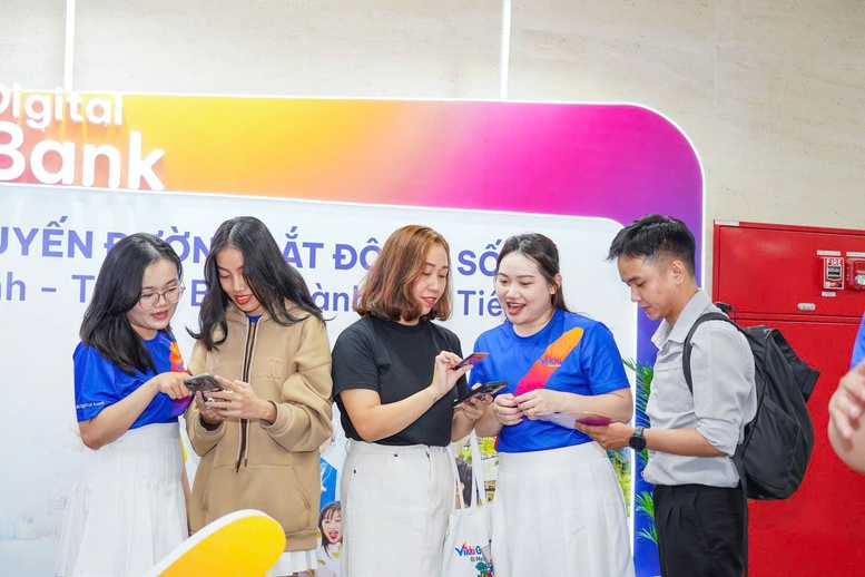 Khai trương tuyến Metro số 1 tại TPHCM, Vikki Bank hòa chung nhịp số- Ảnh 4.