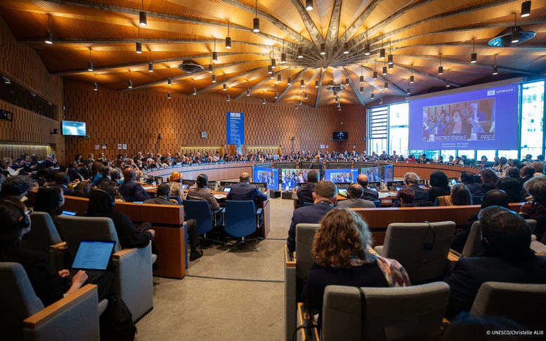 Bộ sưu tập của Nhạc sĩ Hoàng Vân chính thức được UNESCO ghi danh Di sản tư liệu thế giới