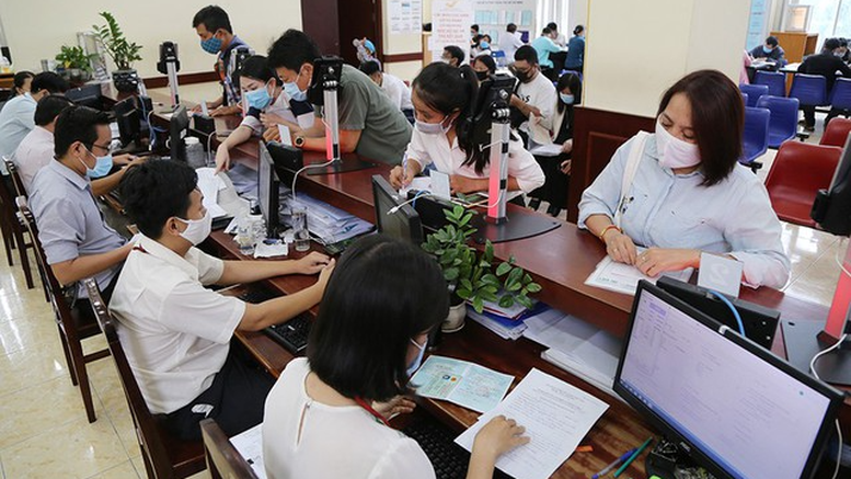 Giữ nguyên lương, phụ cấp cho cán bộ bị ảnh hưởng của sắp xếp đơn vị hành chính trong 6 tháng- Ảnh 1.