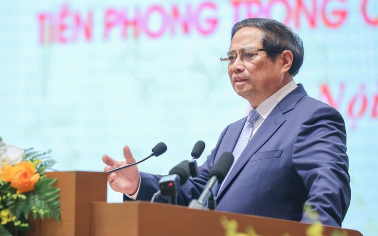 Thủ tướng: Doanh nghiệp nhà nước phải xông pha hơn nữa, tiên phong chuyển đổi số và thúc đẩy tăng trưởng
