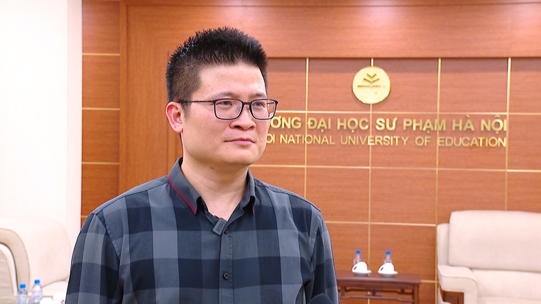 Tuyển sinh sư phạm 2025: Lọc người bằng năng lực, giữ người bằng lý tưởng- Ảnh 2.
