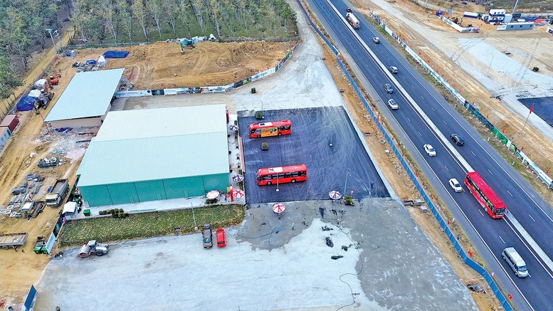 Còn 4 địa phương chưa bàn giao mặt bằng xây trạm dừng nghỉ trên cao tốc- Ảnh 1.