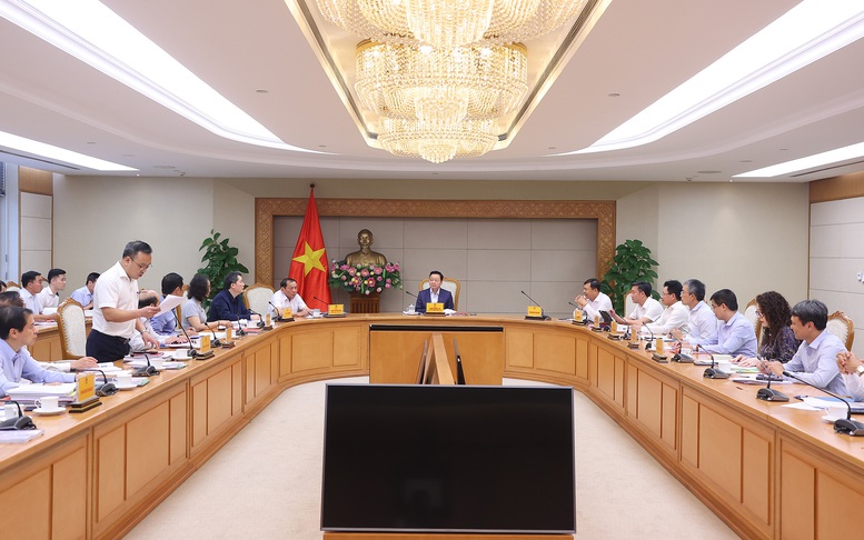 Dự thảo văn kiện phải xuyên suốt tư duy đổi mới của Đảng, mang tính hành động, khả thi, bám sát thực tiễn- Ảnh 6.