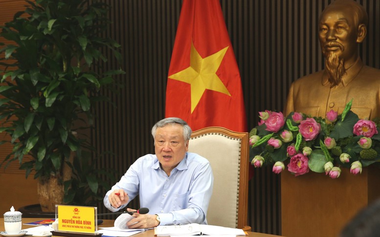 Phó Thủ tướng Thường trực Nguyễn Hòa Bình làm việc với Đảng ủy VNPT và BIDV về công tác chuẩn bị đại hội