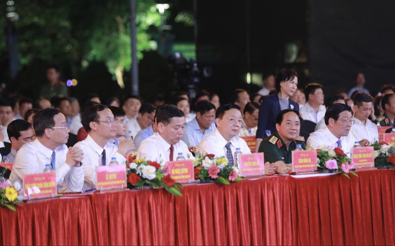 Lãnh đạo Đảng, Nhà nước dự Cầu truyền hình “Vang mãi khúc khải hoàn”- Ảnh 6.