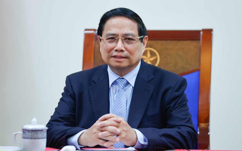 Thủ tướng Phạm Minh Chính điện đàm với Thủ tướng Malaysia