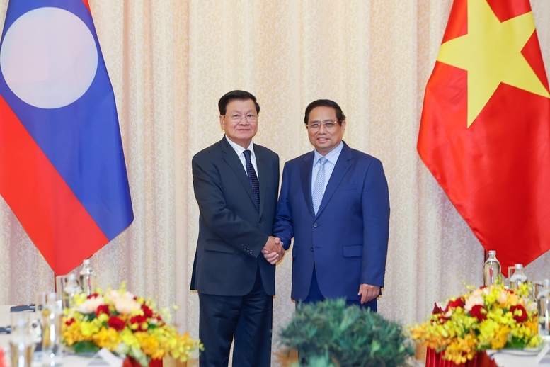 Thủ tướng Phạm Minh Chính tiếp Tổng Bí thư, Chủ tịch nước Lào- Ảnh 1.