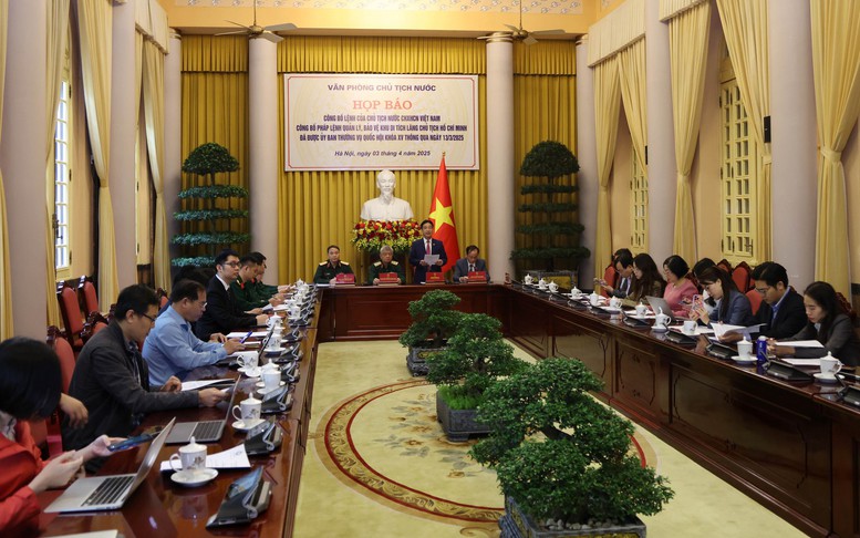 Công bố Pháp lệnh Quản lý, bảo vệ khu di tích lăng Chủ tịch Hồ Chí Minh