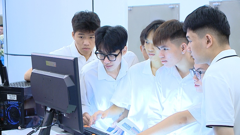 Không chỉ chọn ngành AI – Hãy chọn cách làm chủ tương lai- Ảnh 1. Không chỉ chọn ngành AI – Hãy chọn cách làm chủ tương lai- Ảnh 1.