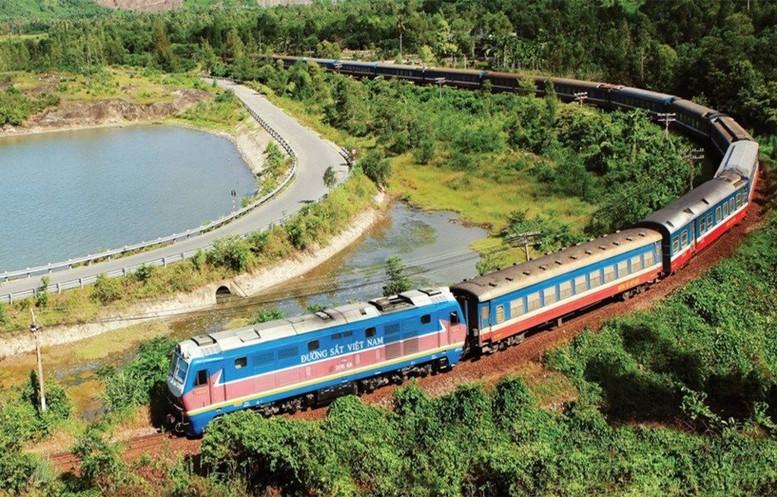 Thủ tướng chỉ đạo đẩy nhanh tiến độ dự án đường sắt Lào Cai - Hà Nội - Hải Phòng- Ảnh 1.