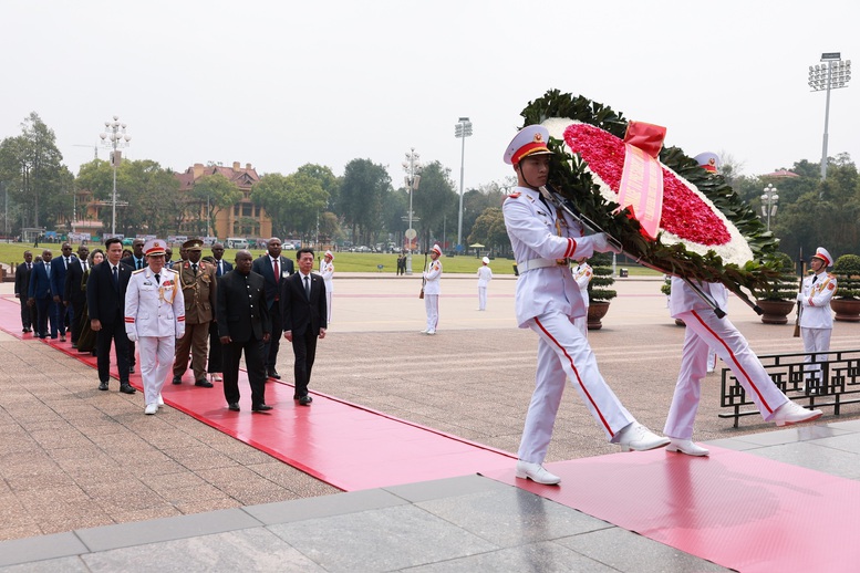 Chủ tịch nước Lương Cường hội đàm với Tổng thống Burundi Évariste Ndayishimiye- Ảnh 6.