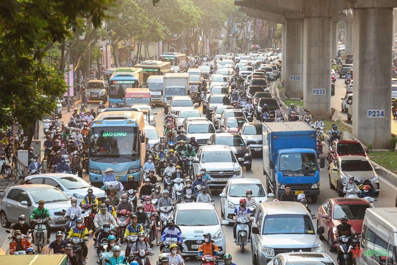 Ngày đầu nghỉ lễ, tai nạn giao thông giảm mạnh so với cùng kỳ- Ảnh 1.