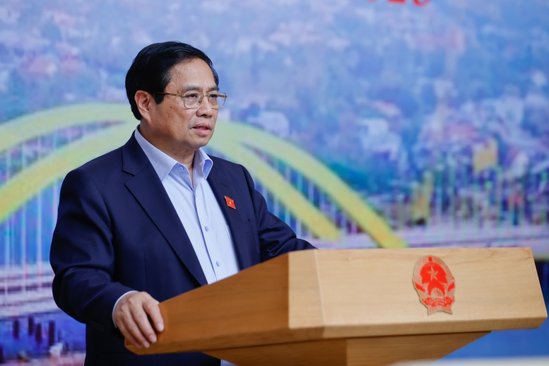 Thủ tướng chủ trì Phiên họp về các công trình, dự án ngành GTVT- Ảnh 1.