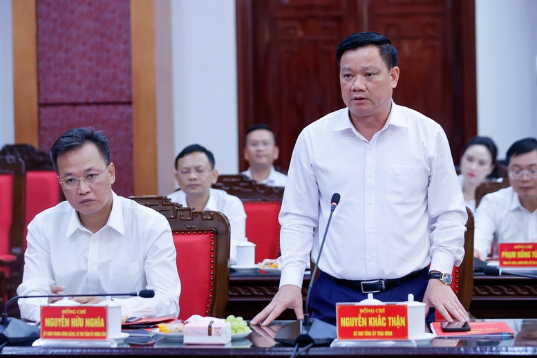 Thủ tướng: Thái Bình cần lấn biển và làm ngay tuyến đường 10 làn kết nối với Hưng Yên - Ảnh 5.