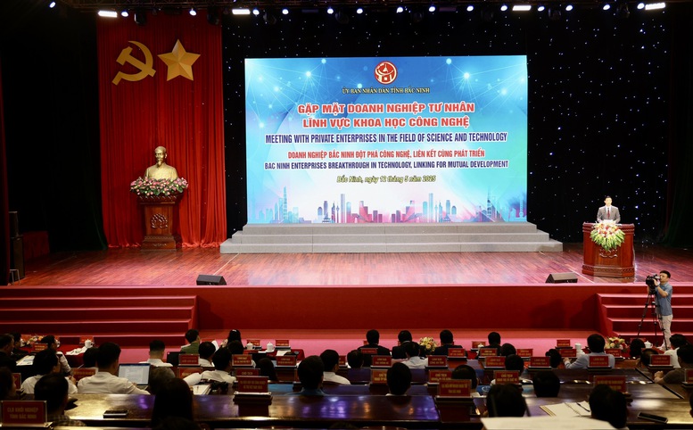 Định hướng Bắc Ninh trở thành trung tâm công nghiệp, dịch vụ tri thức và ĐMST- Ảnh 4.