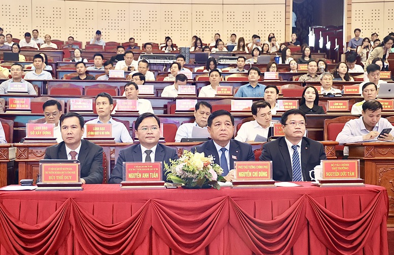 Định hướng Bắc Ninh trở thành trung tâm công nghiệp, dịch vụ tri thức và ĐMST- Ảnh 2.