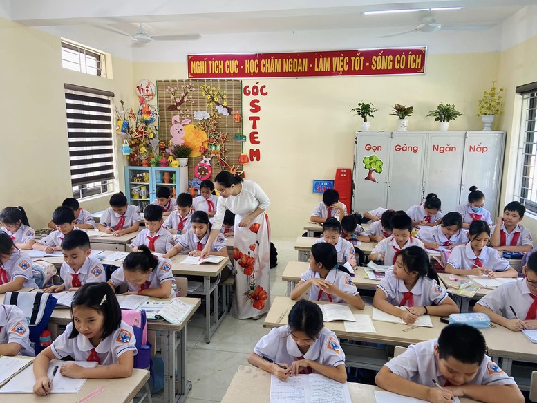 Dự kiến điều chỉnh phụ cấp cho giáo viên- Ảnh 2.