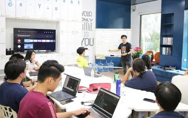 Từ năm 2025, toàn bộ sinh viên ĐHQGHN sẽ học về trí tuệ nhân tạo