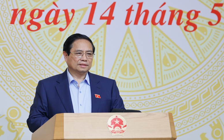 Thủ tướng: Lập tổ công tác đặc biệt, mở đợt cao điểm truy quét buôn lậu, hàng giả