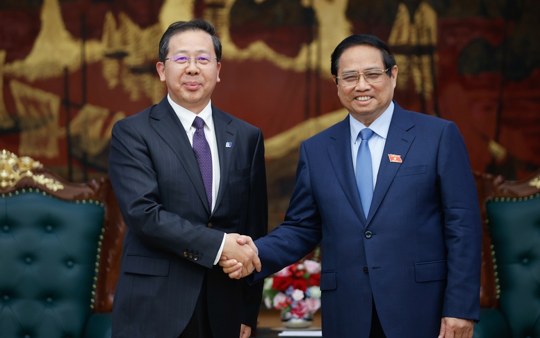 Thủ tướng Phạm Minh Chính tiếp Chủ tịch Tập đoàn Hoa Điện Trung Quốc