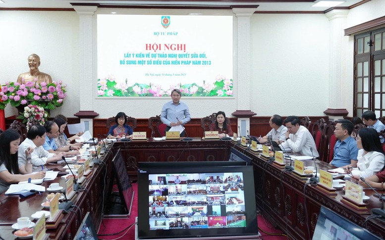 Bộ Tư pháp tổ chức hội nghị lấy ý kiến về sửa đổi, bổ sung Hiến pháp 2013