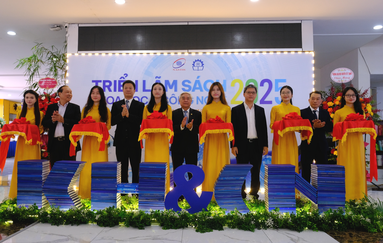 Triển lãm Sách Khoa học và Công nghệ 2025: Khơi nguồn tri thức, kiến tạo tương lai- Ảnh 1.