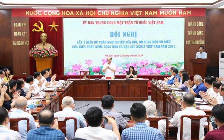 MTTQ Việt Nam lấy ý kiến tham gia sửa đổi Hiến pháp