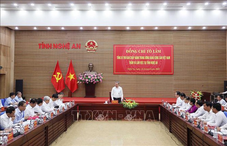 Nghệ An cần mạnh dạn bước ra khỏi quán tính phát triển cũ, hướng tới mô hình tăng trưởng hiện đại hơn- Ảnh 3.
