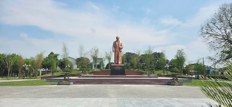 Tổng Bí thư Tô Lâm dự khai mạc Lễ hội Làng Sen toàn quốc 2025- Ảnh 2.