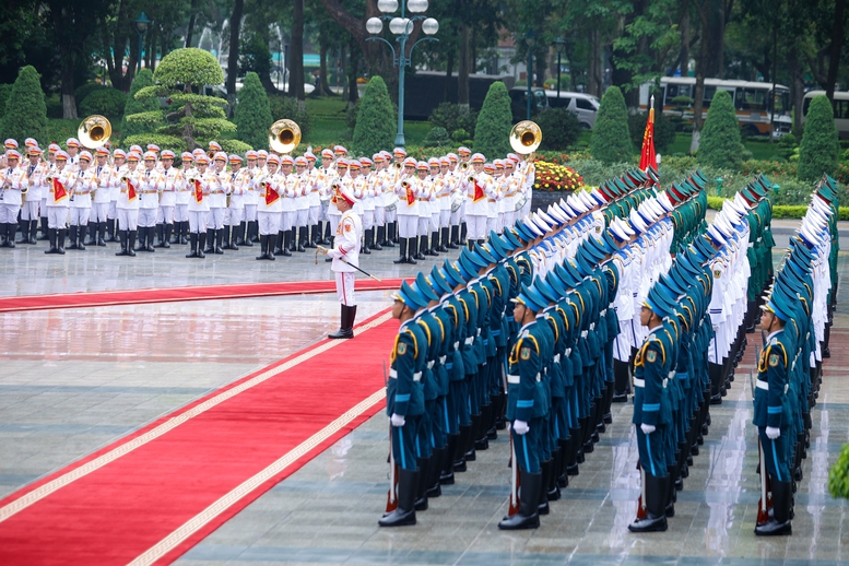 Thủ tướng Phạm Minh Chính chủ trì lễ đón chính thức Thủ tướng Thái Lan thăm Việt Nam- Ảnh 3.