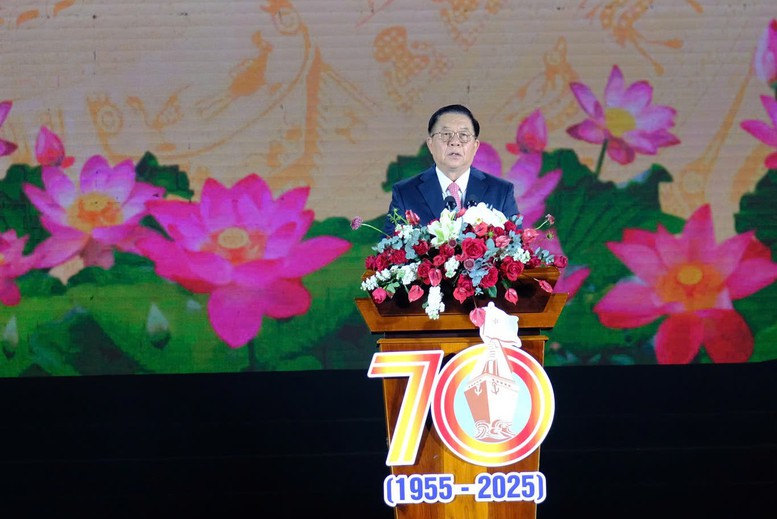 Bình Định tổ chức trọng thể lễ kỷ niệm 70 năm sự kiện 300 ngày tập kết ra Bắc- Ảnh 1.