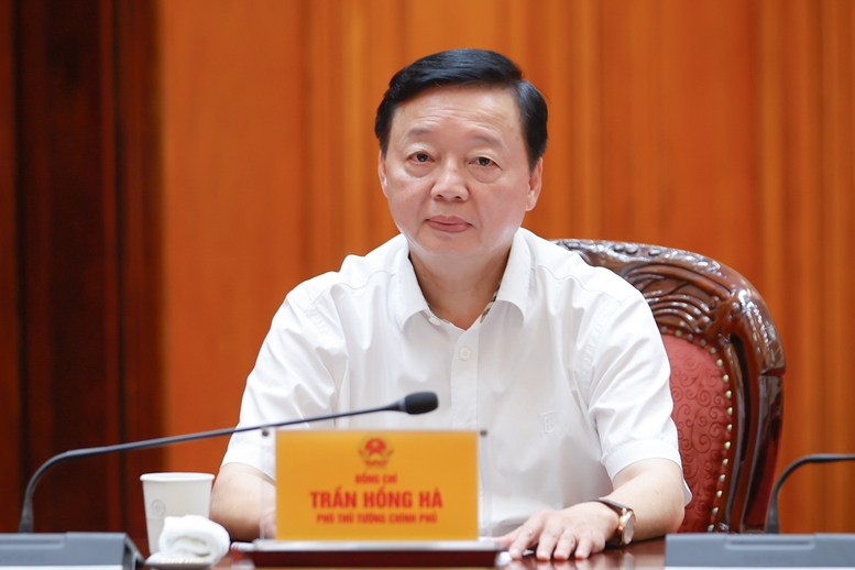 Thủ tướng: Phân cấp, phân quyền mạnh hơn cho cấp nào sát thực tế, gần dân, sát dân, làm tốt hơn, hiệu quả hơn- Ảnh 4.