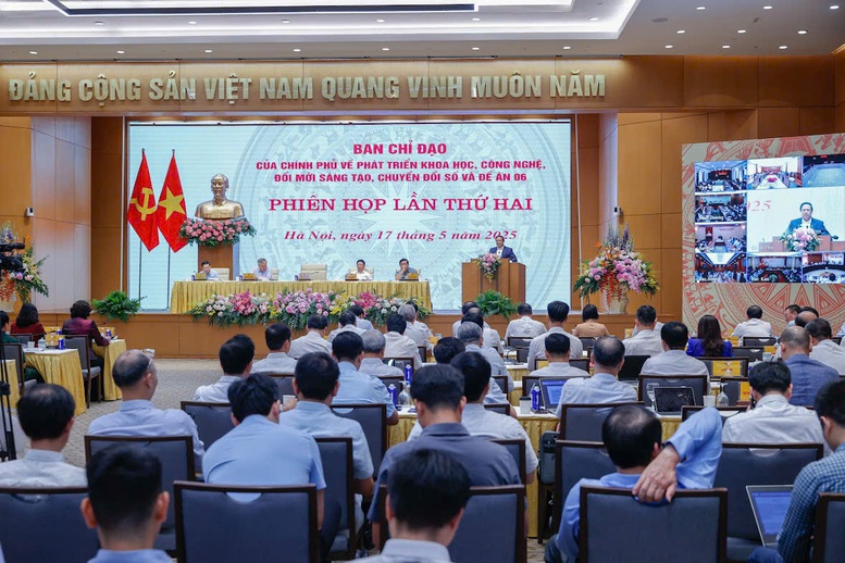 Xây dựng Chương trình Chính phủ số, hướng tới Chính phủ thông minh vào năm 2030- Ảnh 2.
