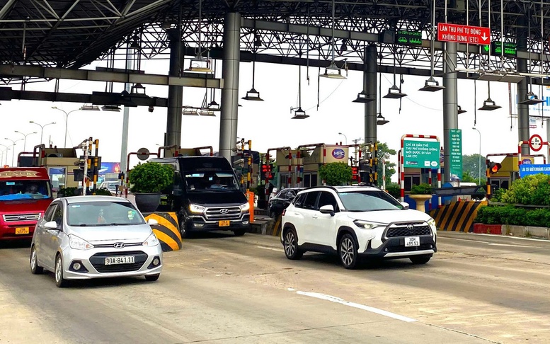 Chuẩn bị thu phí 5 tuyến cao tốc do Nhà nước đầu tư