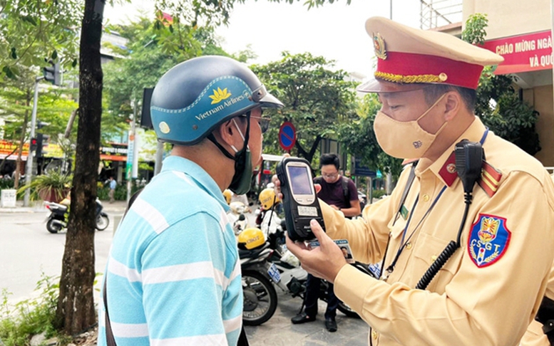 Ngày nghỉ lễ thứ 3: Vi phạm nồng độ cồn tăng cao