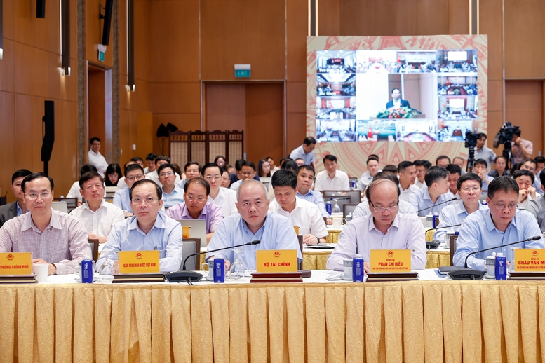 Thủ tướng: Quyết tâm giải ngân 100% vốn đầu tư công năm 2025- Ảnh 5.