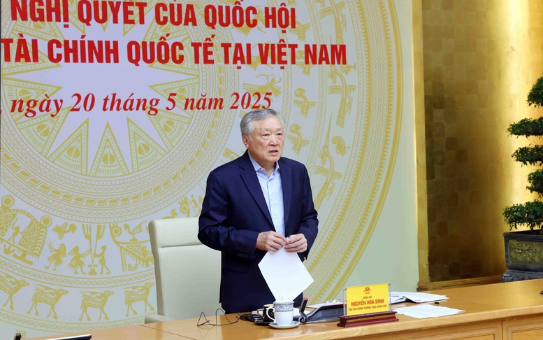 Phát triển 1 trung tâm tài chính quốc tế tại Việt Nam, nhưng hoạt động ở 2 thành phố