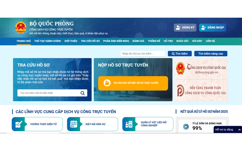 Bộ Quốc phòng công bố 52 thủ tục hành chính thực hiện trên môi trường điện tử