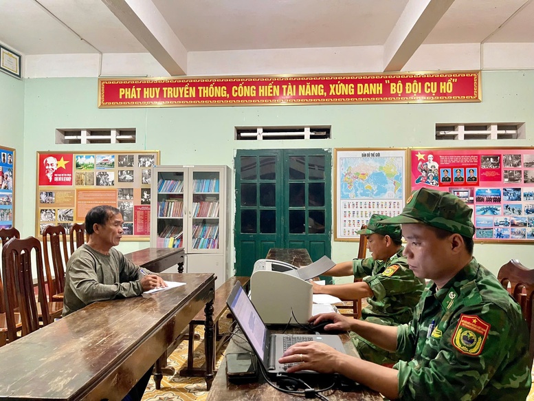 Quảng Trị: Tước quyền thuyền trưởng 9 tháng, phạt 150 triệu đồng vì tráo thiết bị giám sát tàu cá- Ảnh 1.