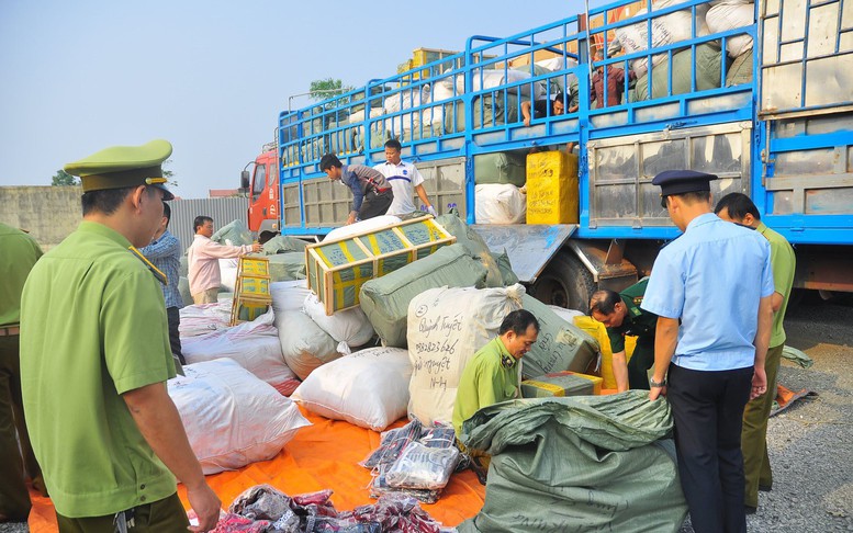 Công điện của Thủ tướng Chính phủ về tiếp tục đẩy mạnh cao điểm đấu tranh ngăn chặn, đẩy lùi tình trạng buôn lậu, gian lận thương mại, hàng giả, xâm phạm quyền sở hữu trí tuệ