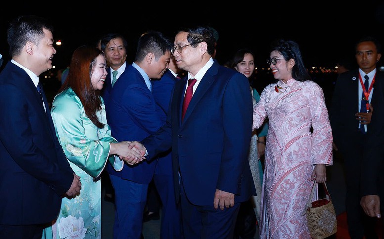 Thủ tướng Phạm Minh Chính tới Kuala Lumpur, bắt đầu thăm Malaysia và dự Hội nghị Cấp cao ASEAN