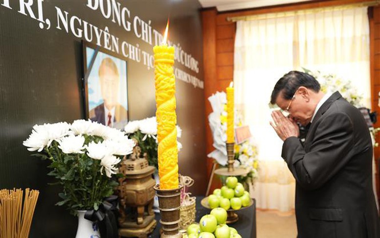 Đại sứ quán Việt Nam tại các nước tổ chức lễ viếng nguyên Chủ tịch nước Trần Đức Lương