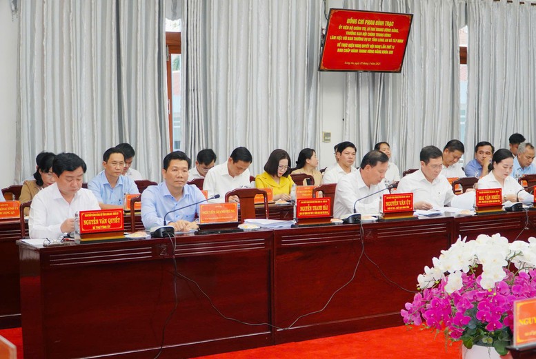 Trưởng Ban Nội chính Trung ương làm việc với hai tỉnh Long An và Tây Ninh- Ảnh 2.
