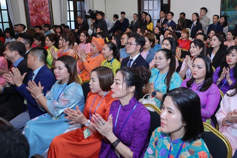 Thủ tướng: Tạo thuận lợi nhất cho tất cả người yêu nước cùng đóng góp và chia sẻ niềm tự hào về đất nước- Ảnh 7.